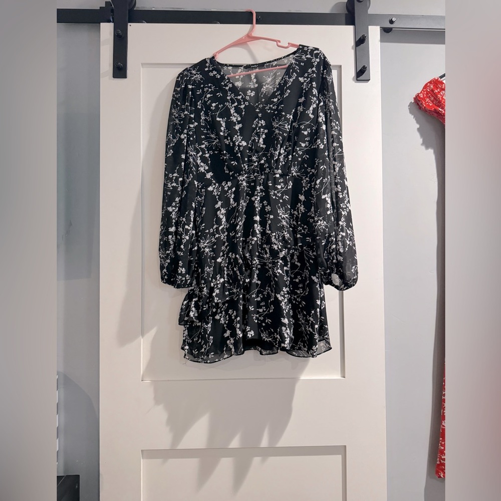 Black Floral Print Long Sleeve Mini Dress